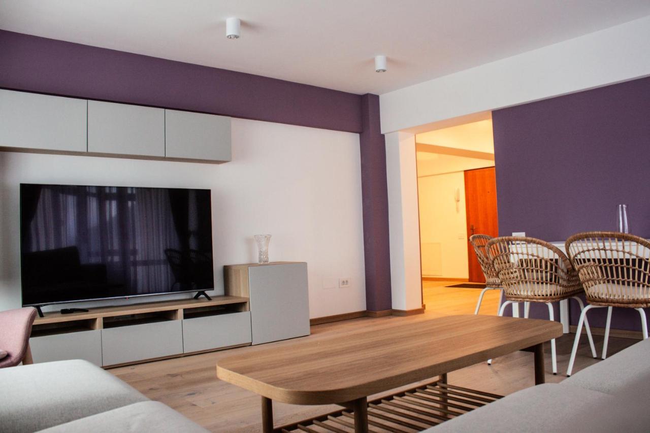Eurocomfort Apartments Piatra Neamţ Exterior foto