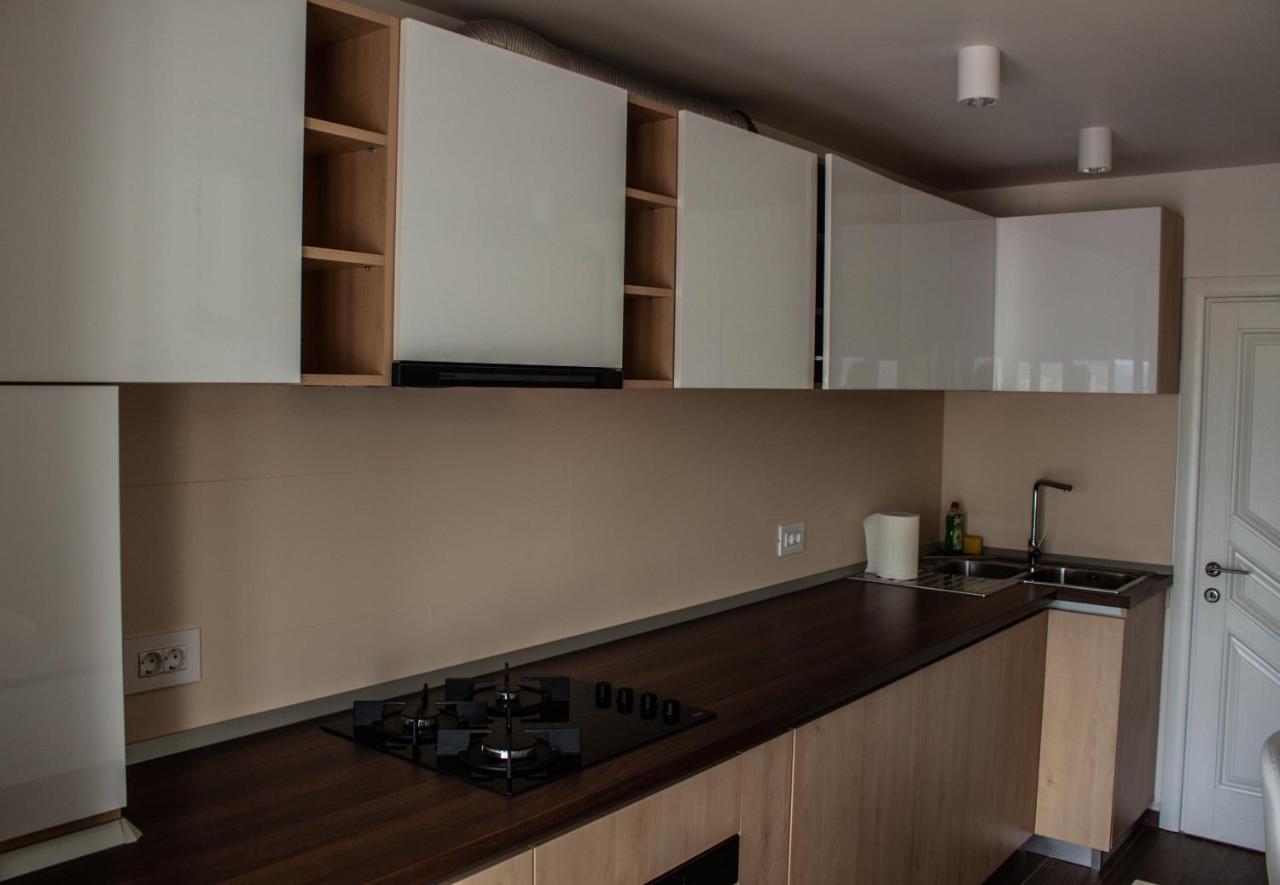 Eurocomfort Apartments Piatra Neamţ Exterior foto