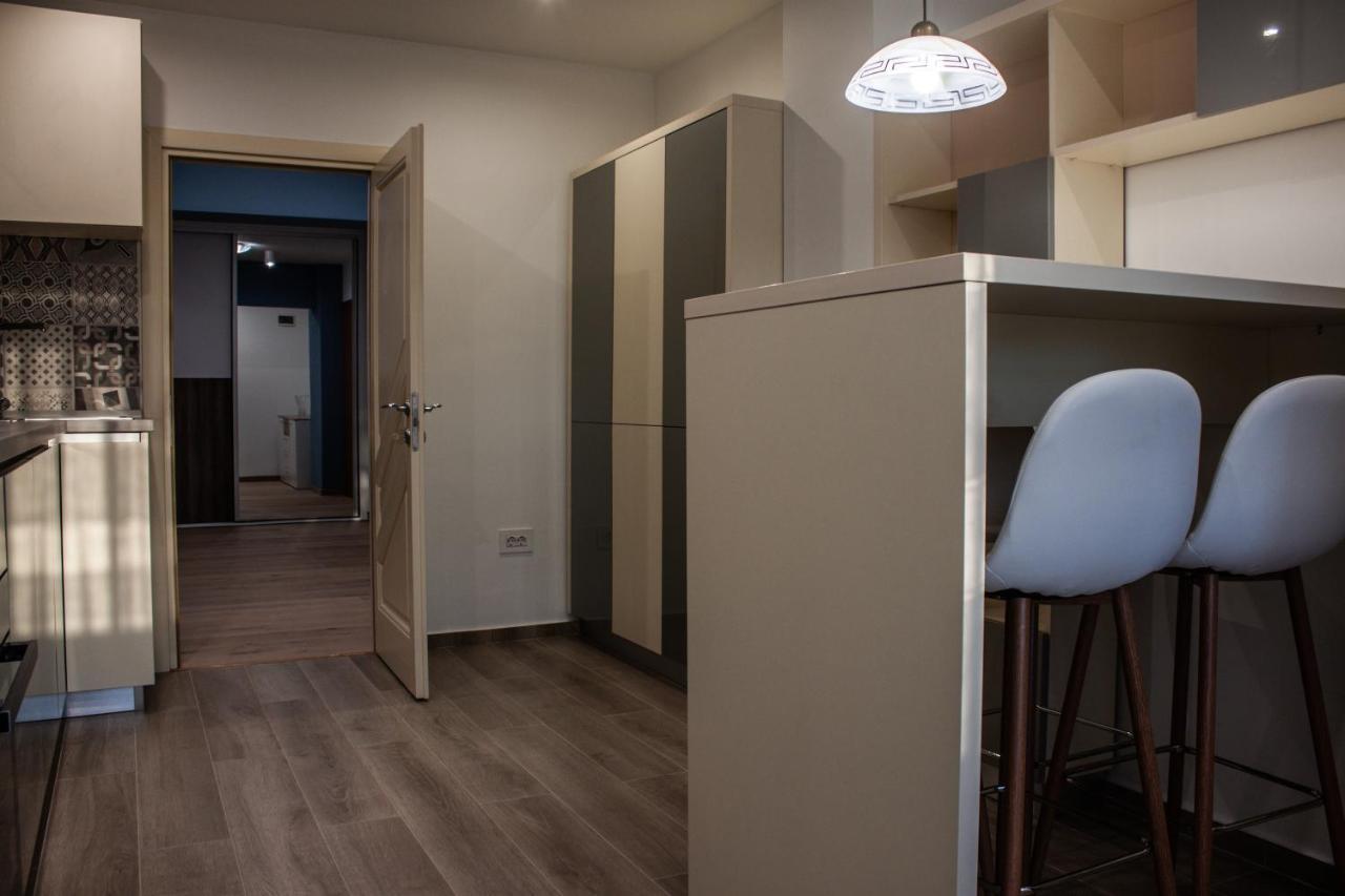 Eurocomfort Apartments Piatra Neamţ Exterior foto