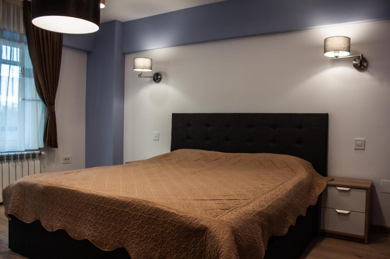 Eurocomfort Apartments Piatra Neamţ Exterior foto